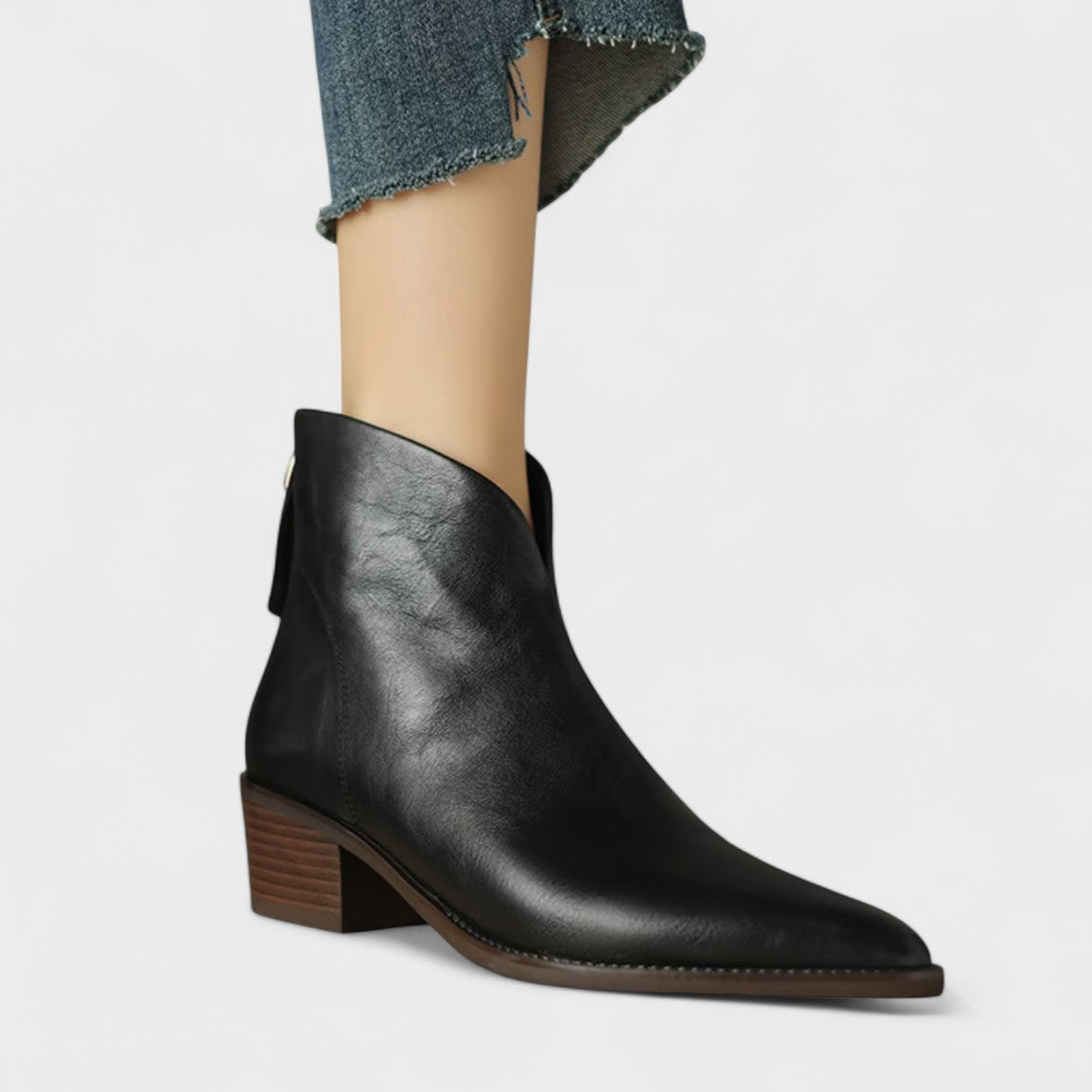 Avenya | Classic Low-heel Boots
