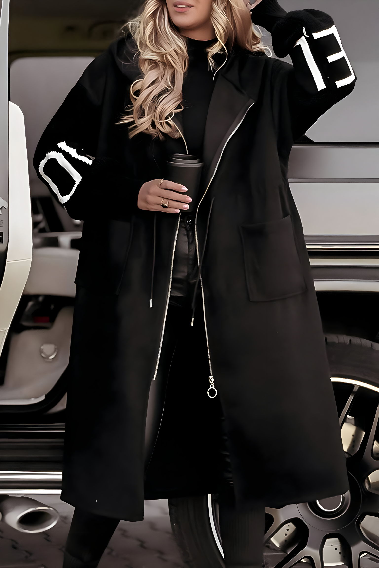 FELICIA | KNIT-SLEEVE HOODED JACKET