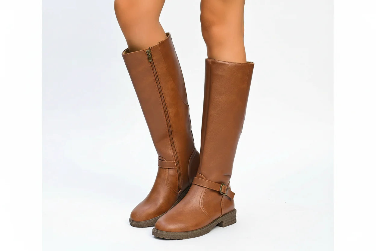 Sandy – Fashionable Wide-Calf Boots