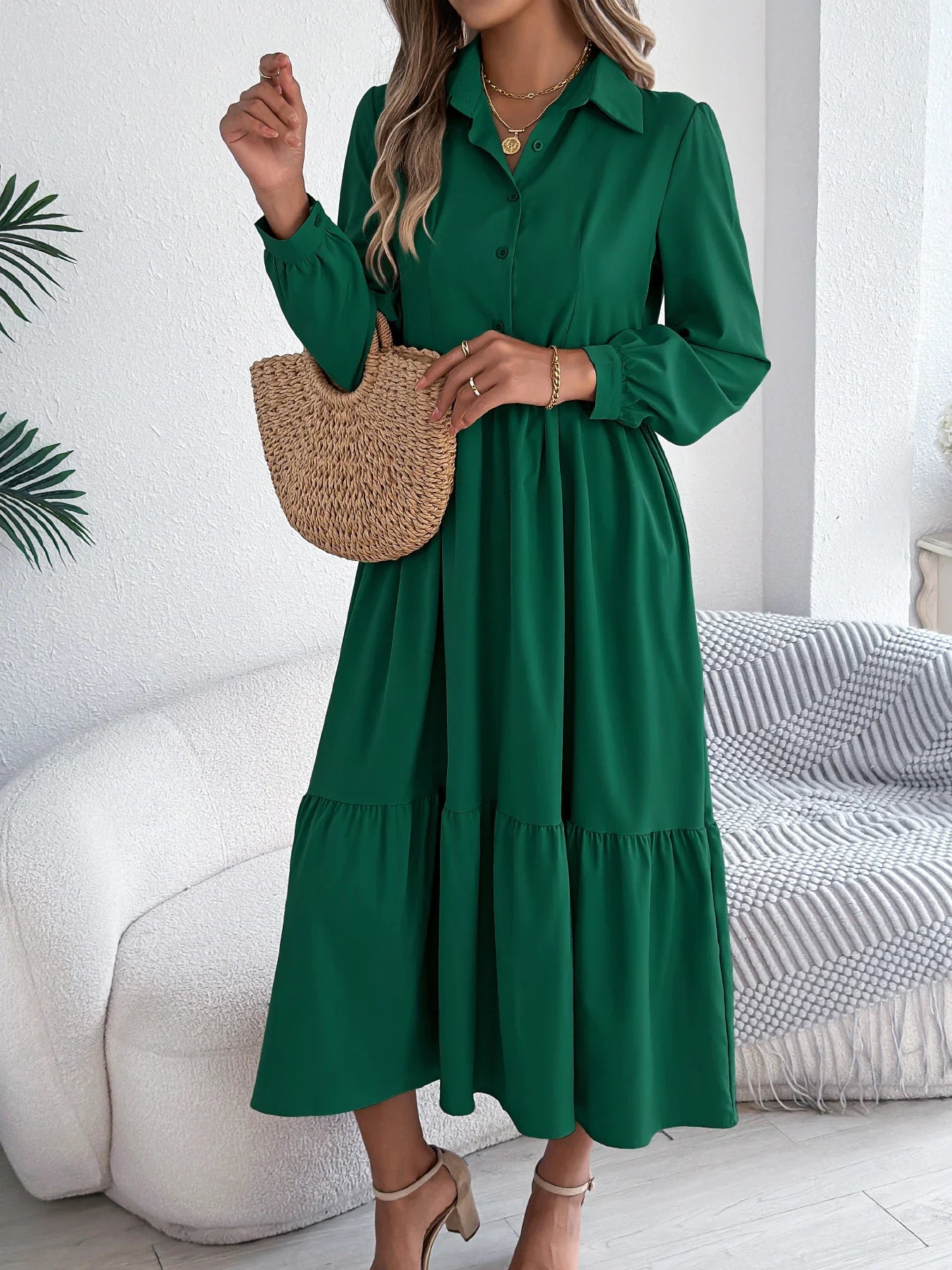 Britt- Casual Long Sleeved dress