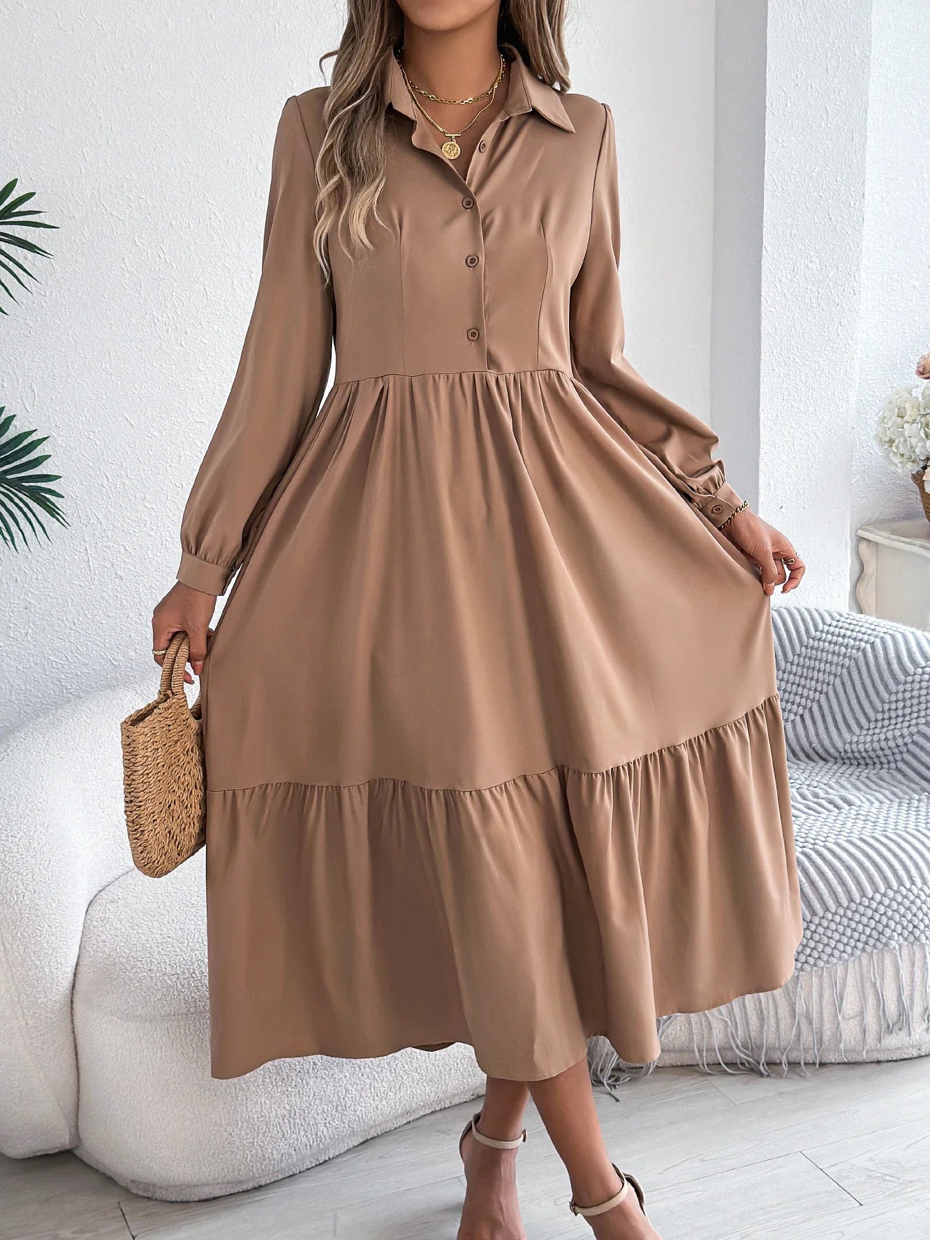 Britt- Casual Long Sleeved dress